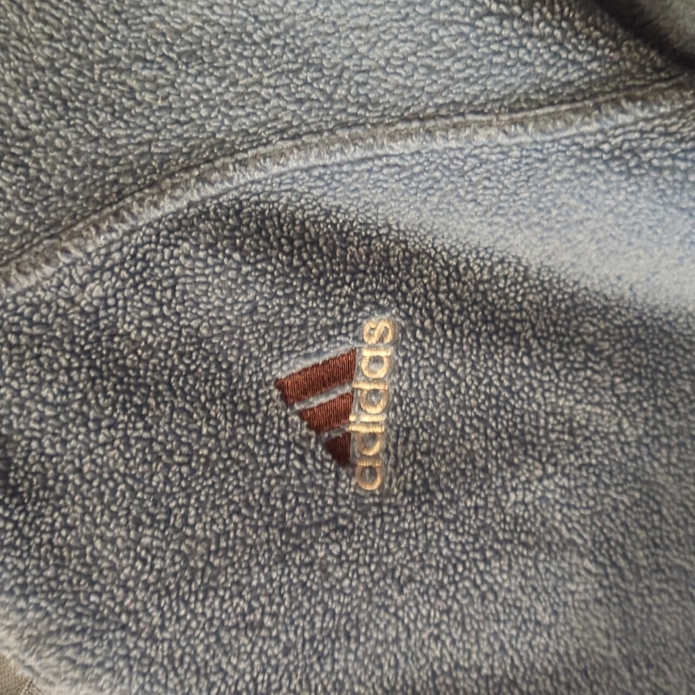 Adidas pull over - Picture 2 of 4